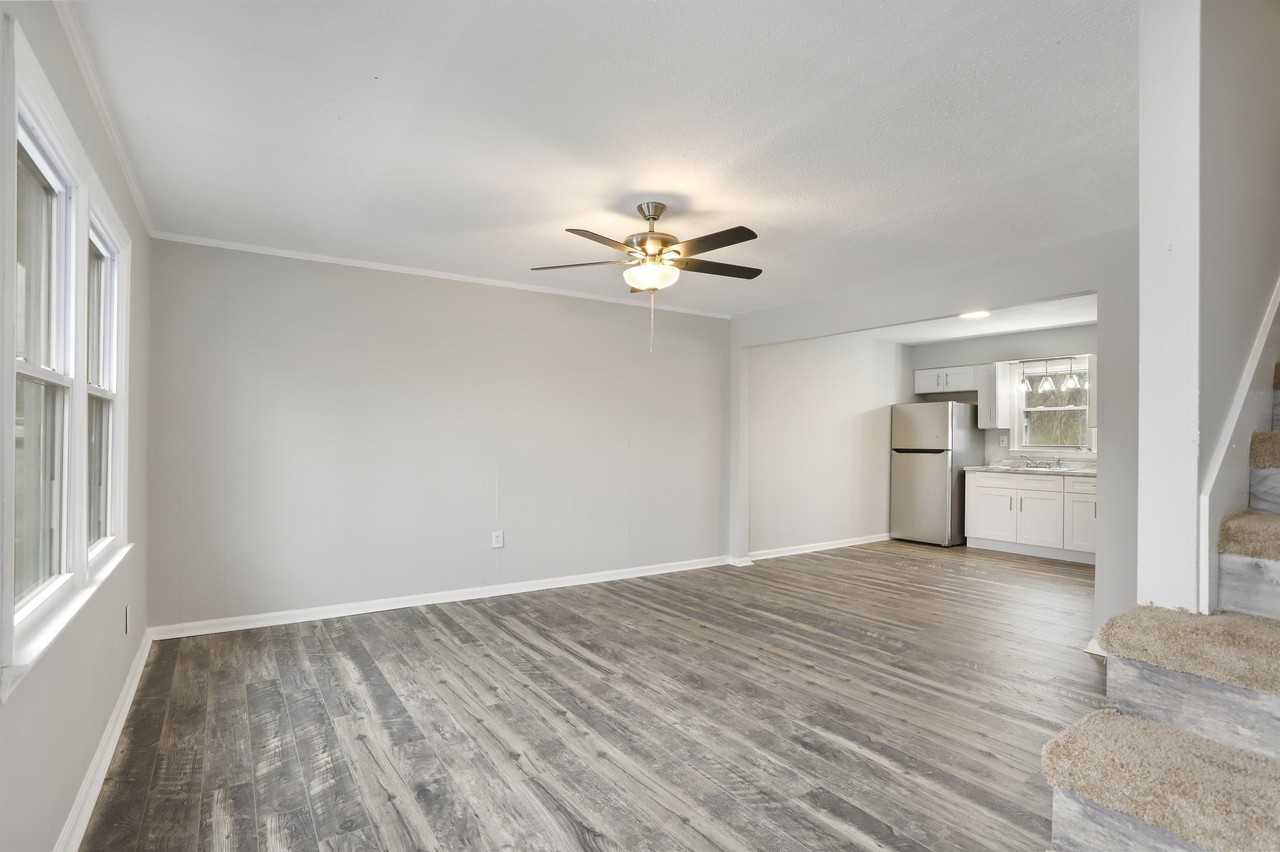 2000 Old Tullahoma Rd - Photo 4 of 23