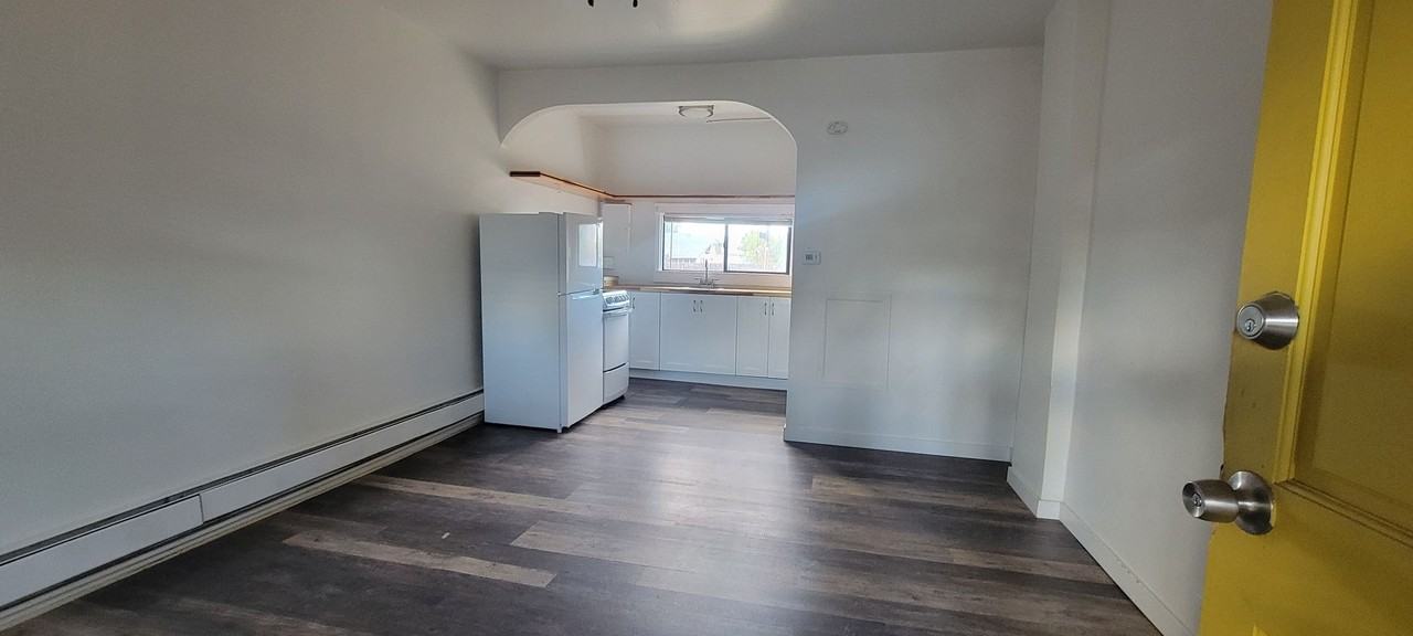 835 Bridge - Photo 4 of 28