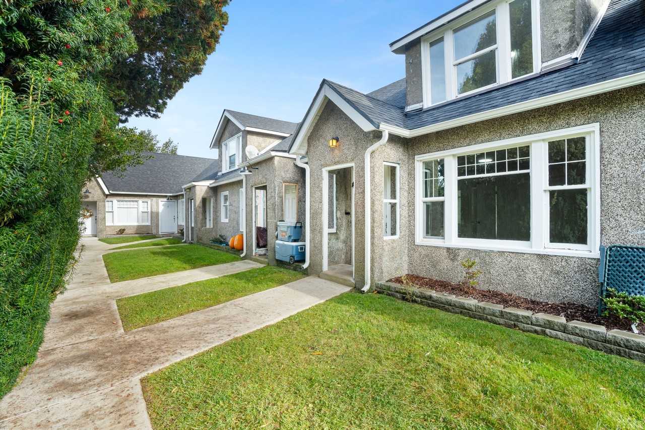 314 West 5th Street - Photo 2 of 39