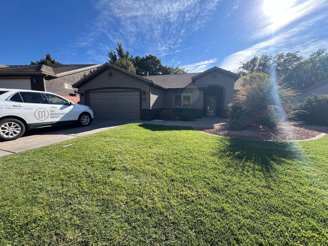 1173 Snow Canyon Parkway - Photo 3 of 18
