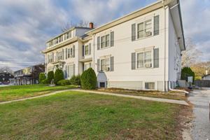 featured image of 75 Putnam Pike