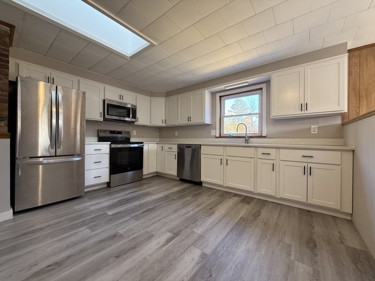 397 West Main Street - Photo 2 of 14