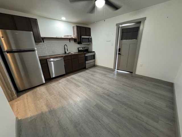 534 Lee Street - Photo 7 of 13