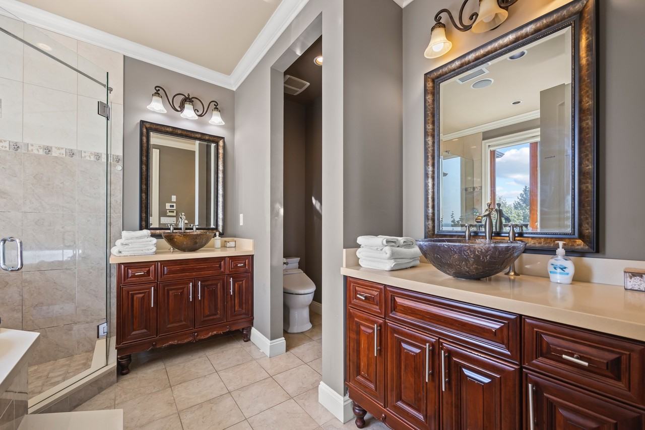 Garden Court - Photo 6 of 37