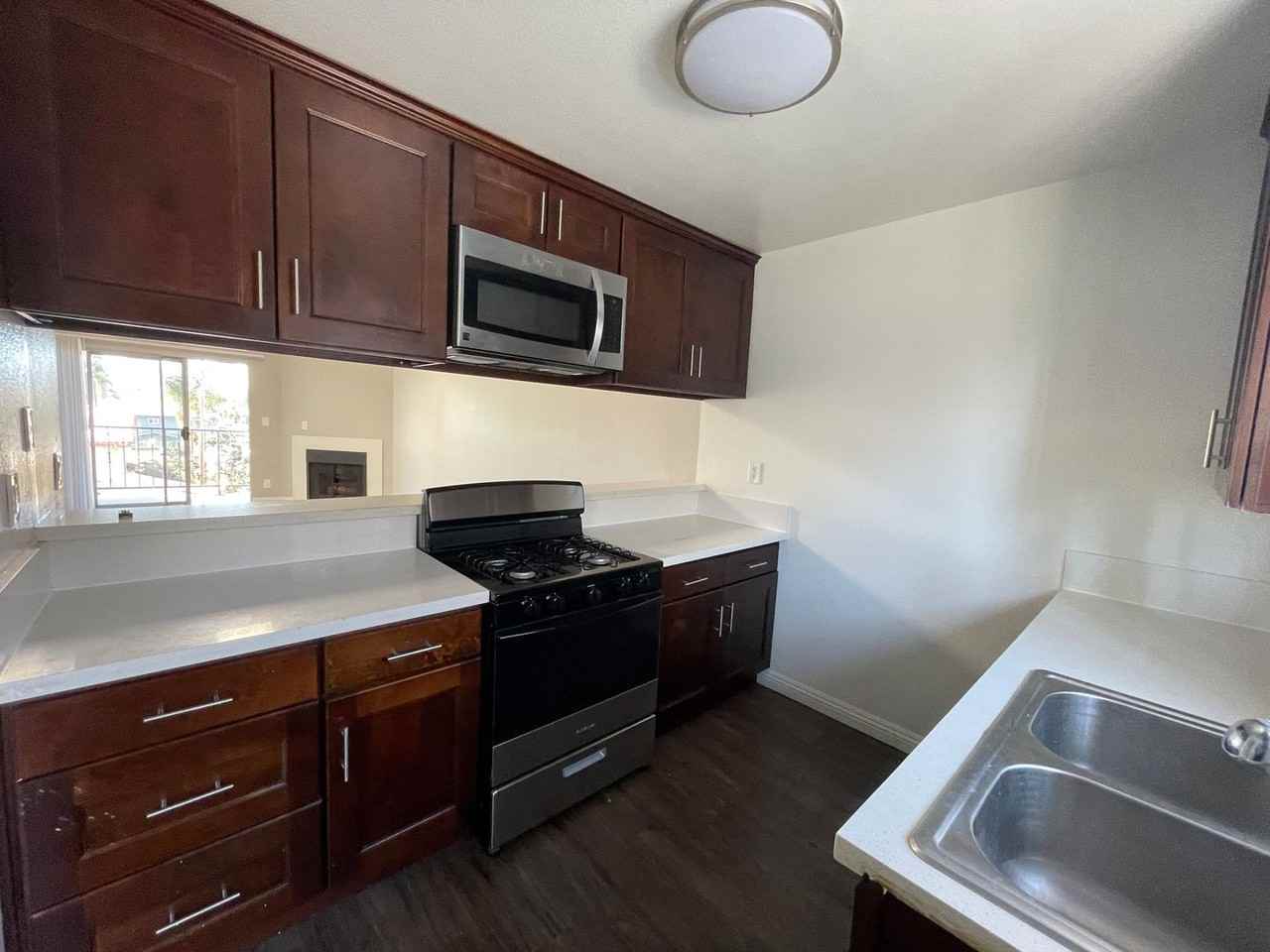 617 East 97th Street #301 - Photo 7 of 20