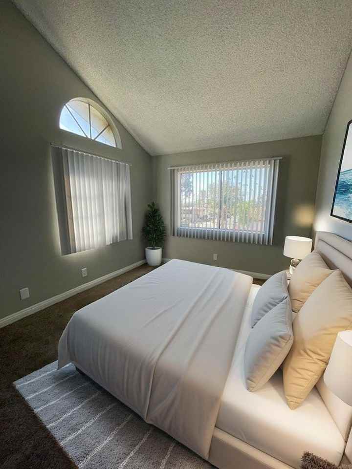 617 East 97th Street #301 - Photo 4 of 19