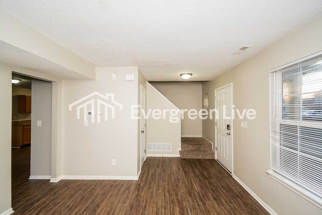 6533 Townsend Way - Photo 4 of 16