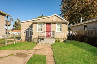 2805 Avenue H - Photo 1 of 1