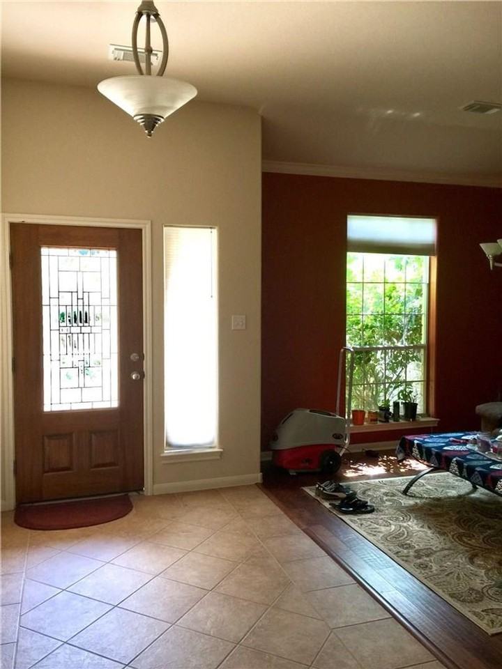 7217 Othello Cv - Photo 2 of 12