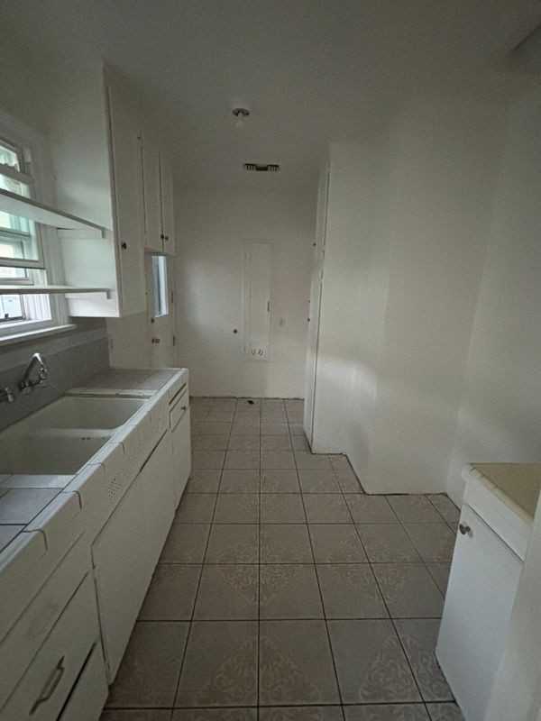 318 East 99th Street - Photo 3 of 10