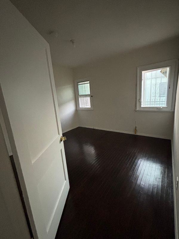 318 East 99th Street - Photo 6 of 10