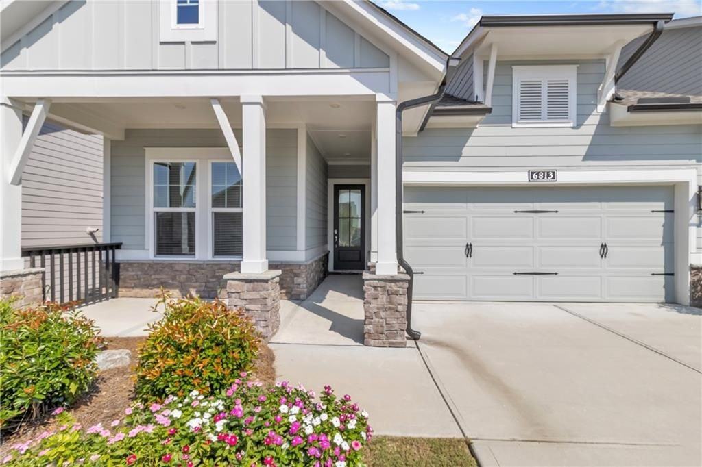 6813 Bungalow Rd - Photo 2 of 33