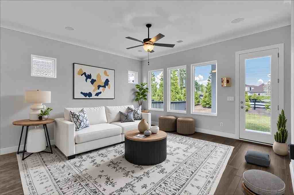 6813 Bungalow Rd - Photo 7 of 33