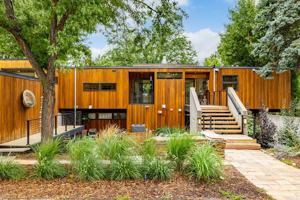 featured image of 9630 E Powers Pl