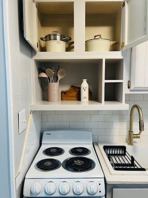 228 Country Club Rd - Photo 6 of 10