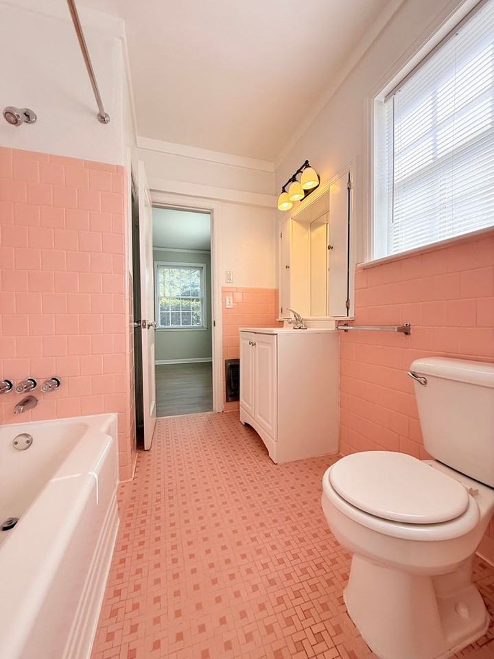 4601 Battey St #1 - Photo 6 of 9