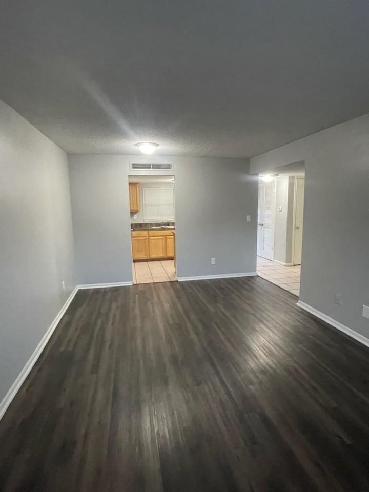 The Waverly at Gulfport - Photo 3 of 20