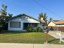 featured image of 508 W Grand Ave