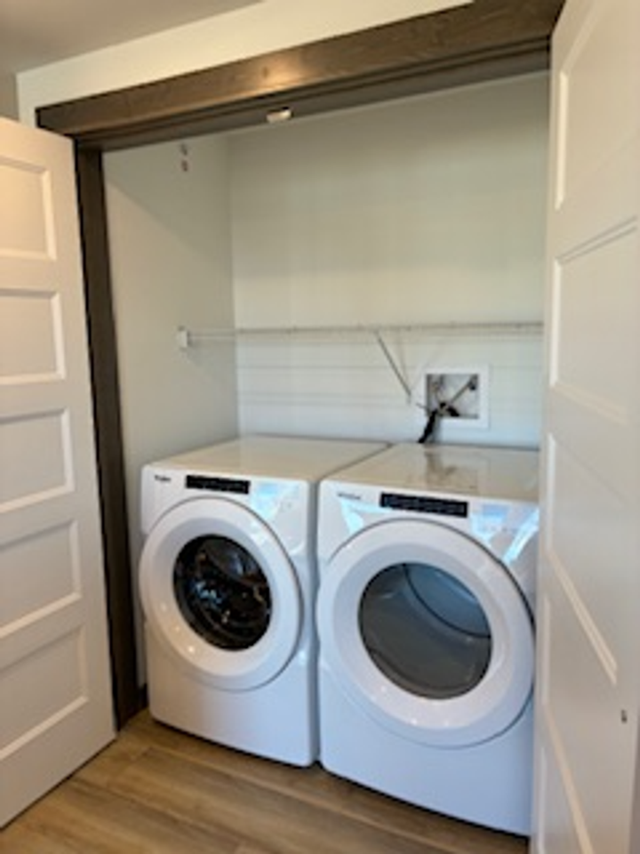 1200 Abigail Lane - Photo 7 of 20