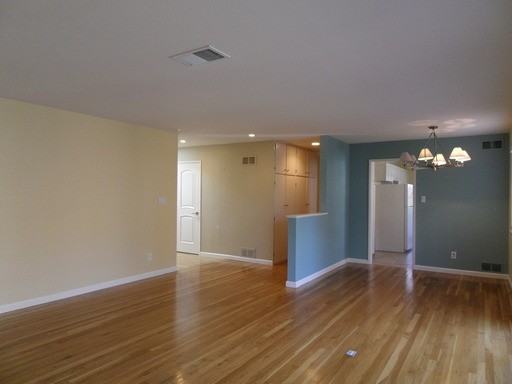 2124 Parkwood Way - Photo 2 of 12