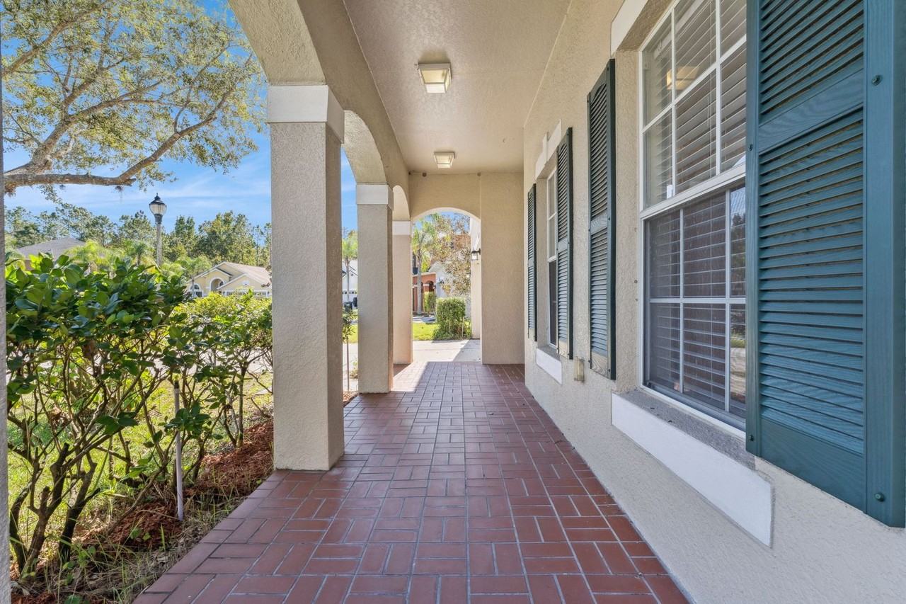 1532 Echo Lake Ct - Photo 3 of 35