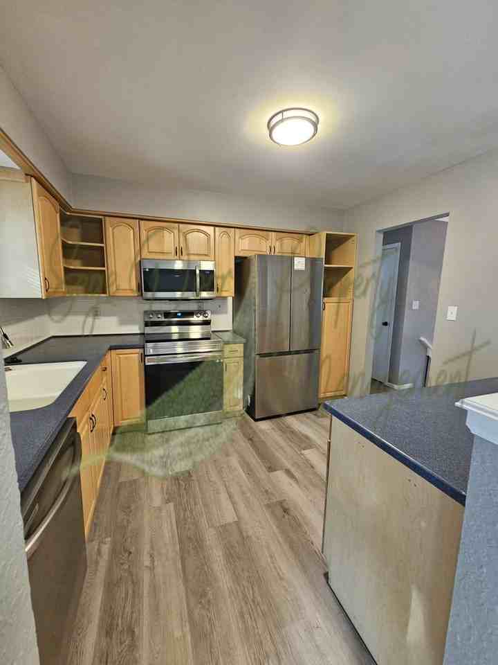 3005 Sw 4th St - Photo 7 of 25