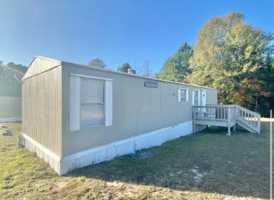 featured image of 2 Water Oak Ln