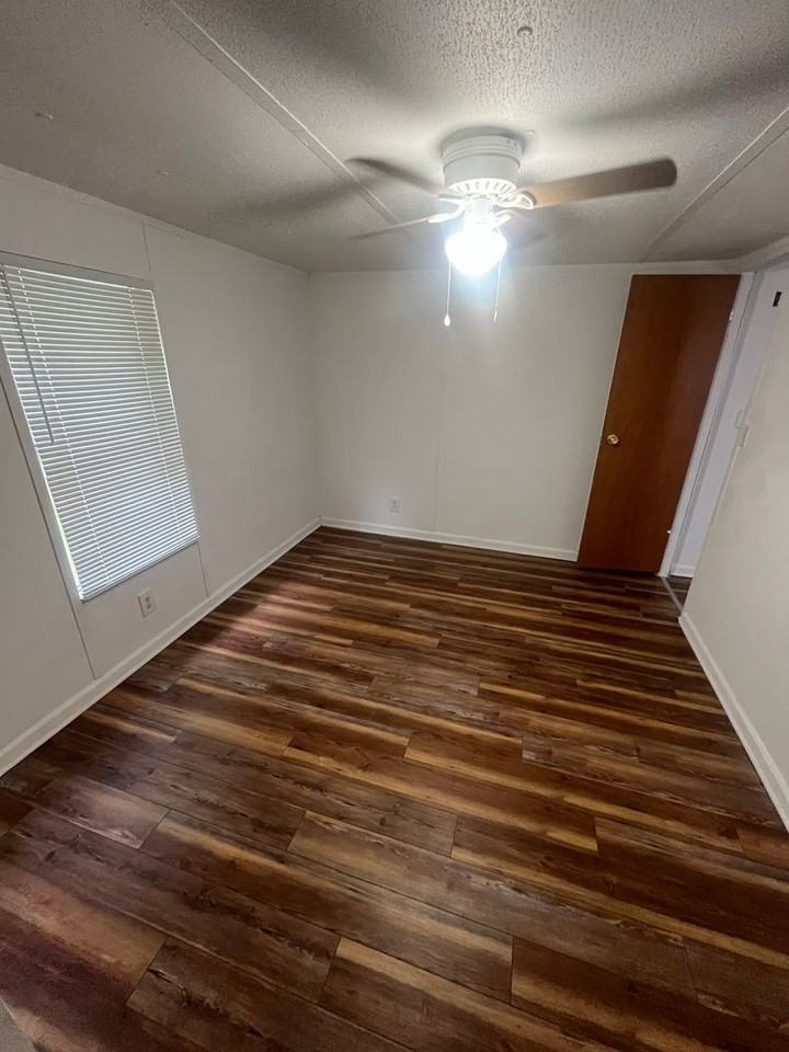 2 Water Oak Ln - Photo 3 of 12