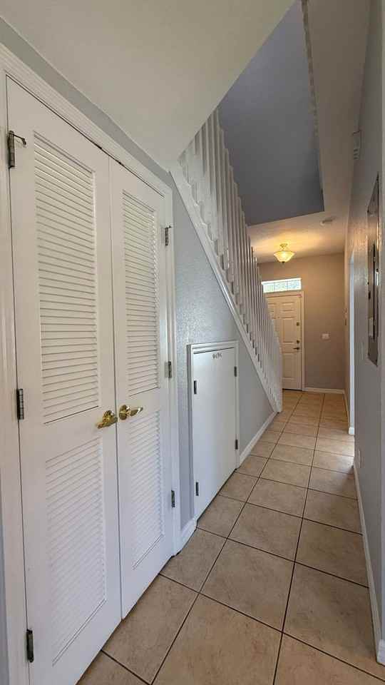 2481 Caravelle Circle - Photo 4 of 40