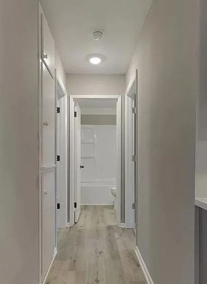 1726 S Yale St - Photo 6 of 15