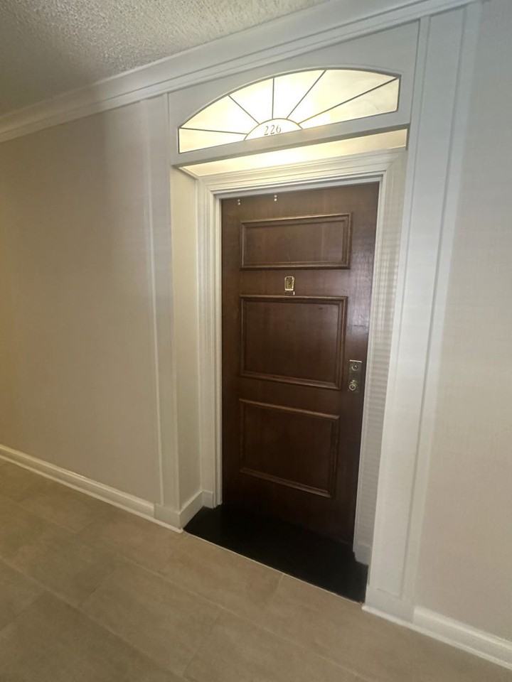 801 S Pitt St #226 - Photo 4 of 18