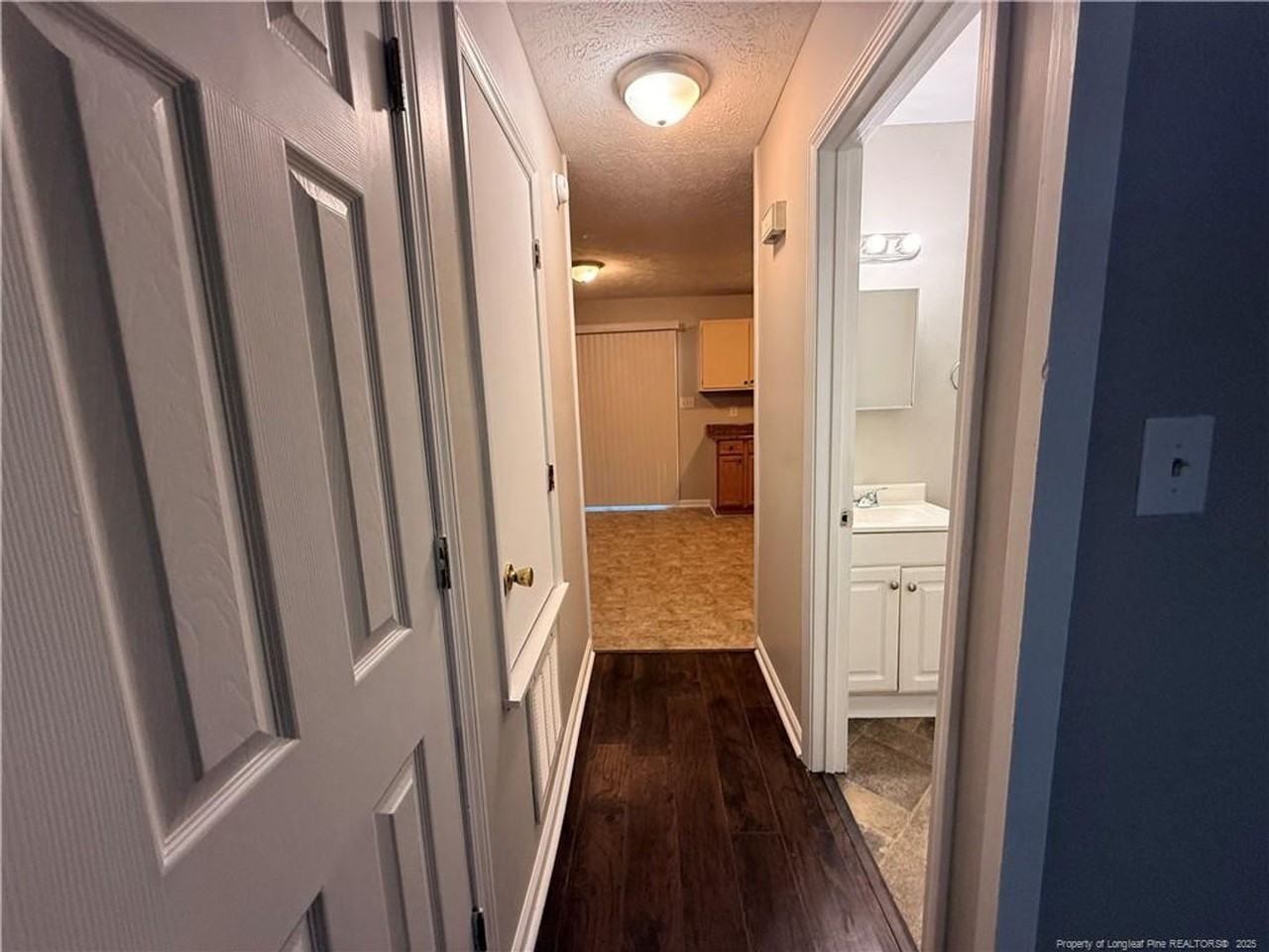 5833 Aftonshire Dr - Photo 3 of 13