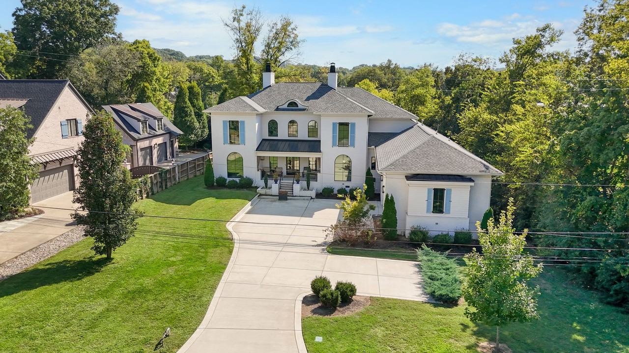 3311 Skyline Drive - Photo 2 of 45