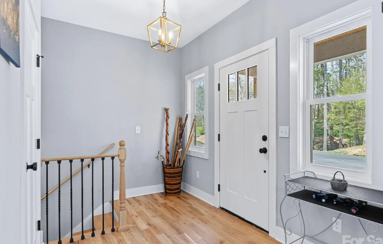 209 Fall Leaves Dr - Photo 7 of 30