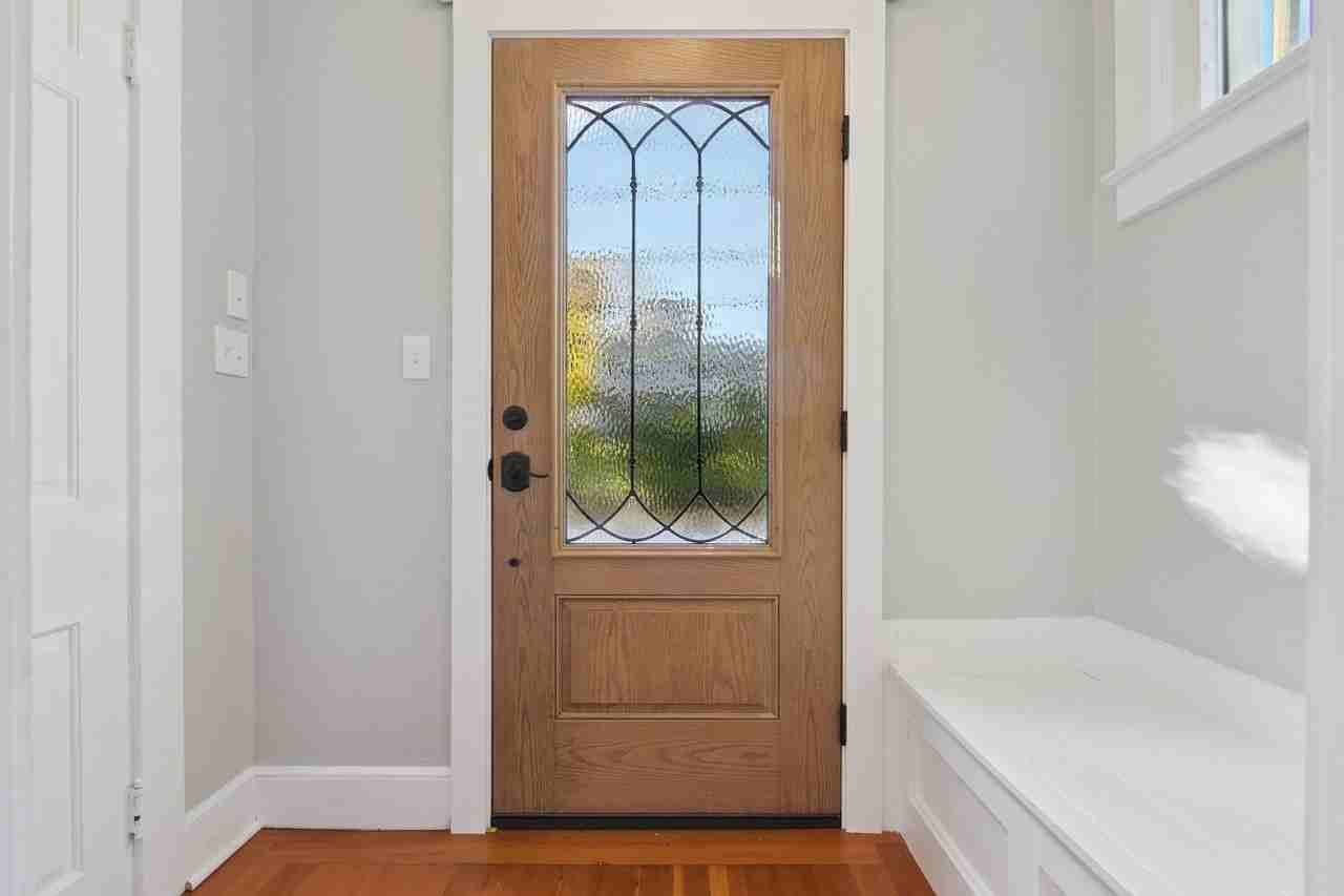 9 Haigh Ave - Photo 2 of 27