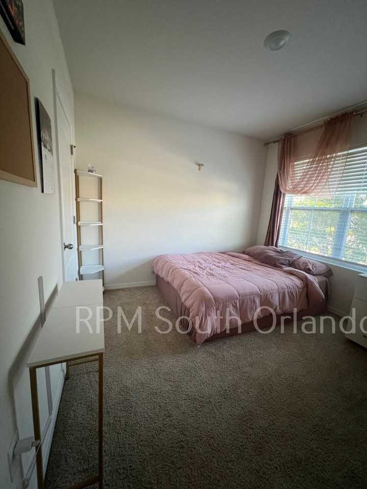 1956 Bellknoll Ln - Photo 7 of 30