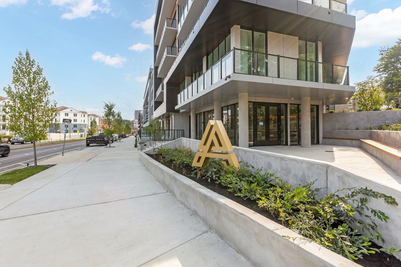 321 31st Avenue North #203