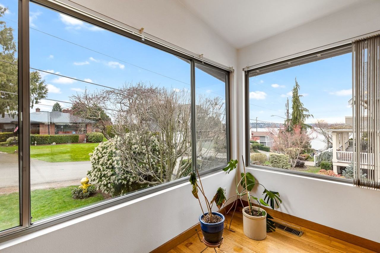 1006 North 36th Street - Photo 3 of 22