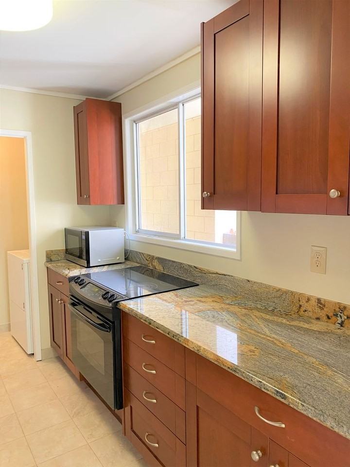 410 Haleloa Pl #410A