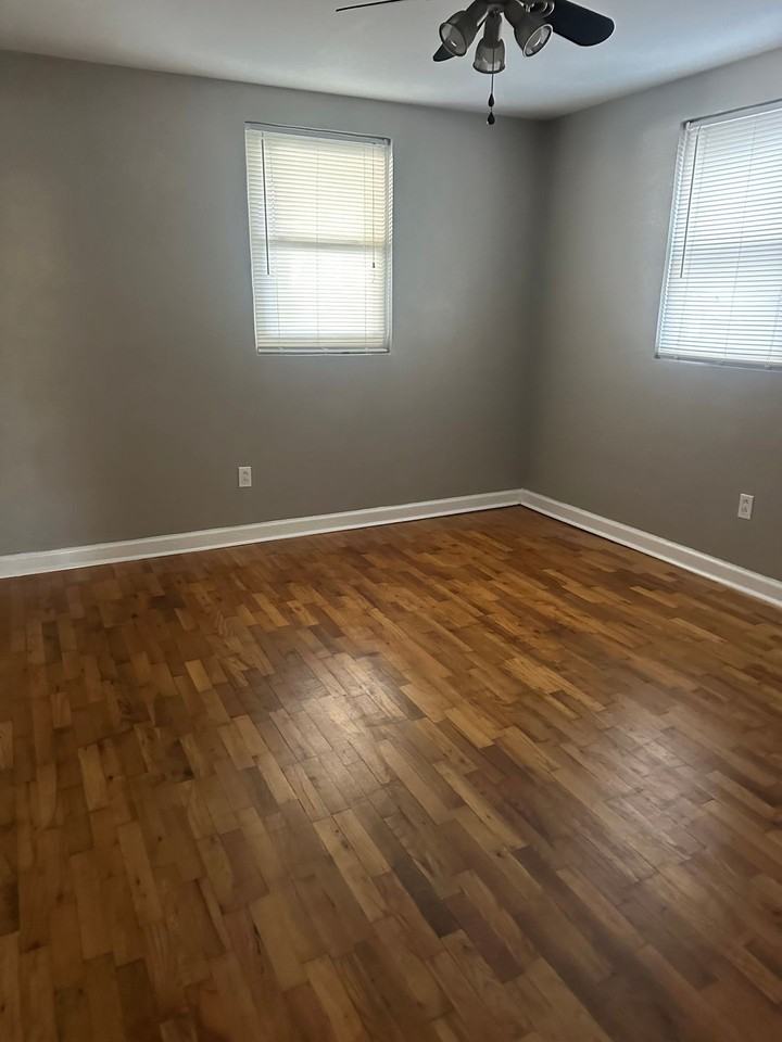 414 East Park Avenue Lane #C - Photo 5 of 26