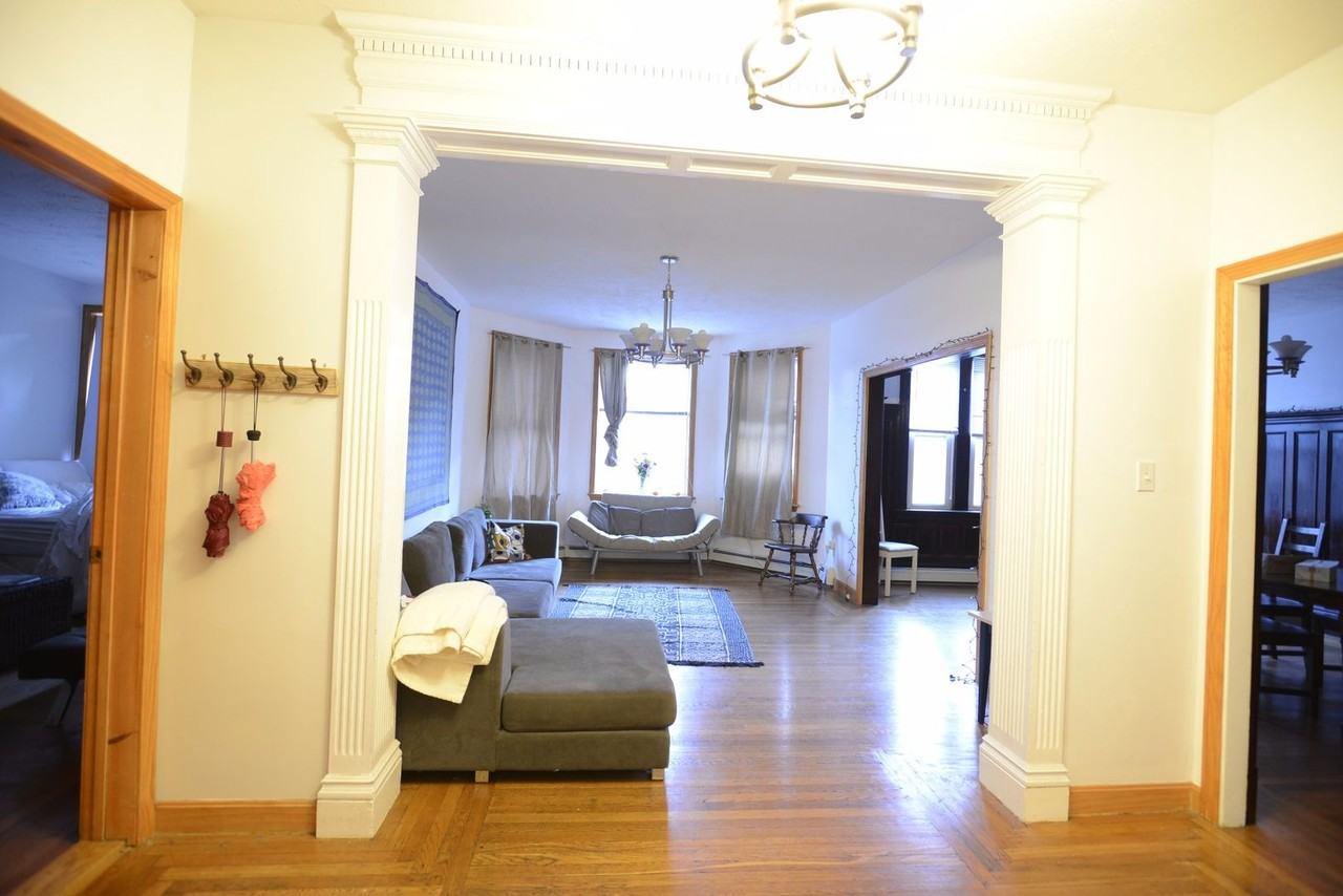 11 Gibbs St - Photo 4 of 6