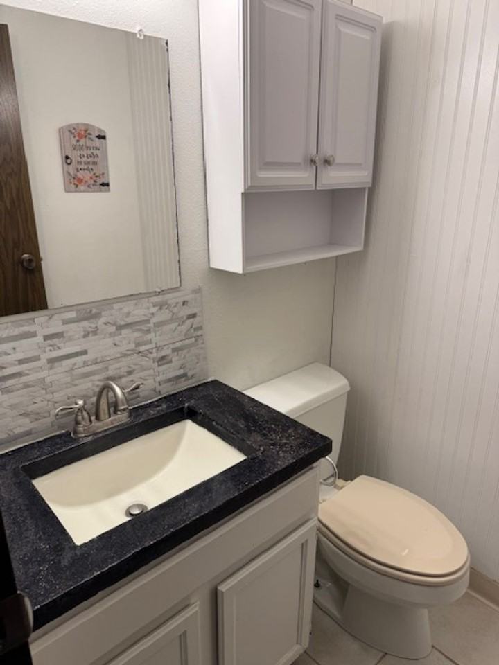 106 Scotland Rd #E - Photo 6 of 8