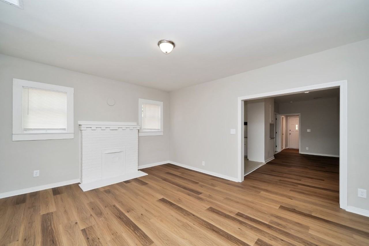 419 Gladys St - Photo 7 of 22