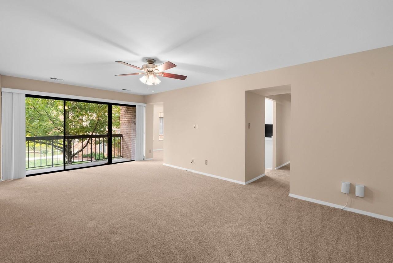 11315 Commonwealth Dr #101 - Photo 7 of 30