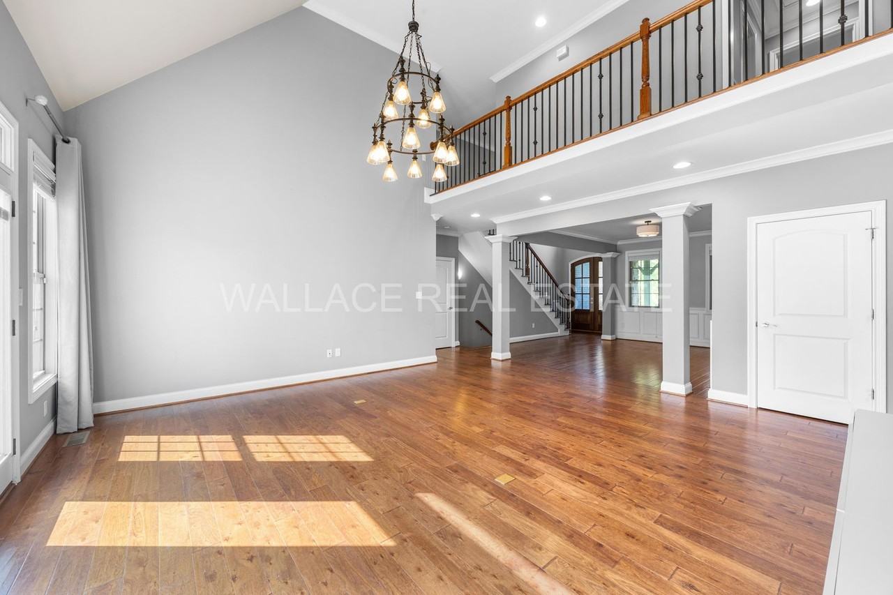 2504 Bridge Valley Lane - Photo 6 of 29