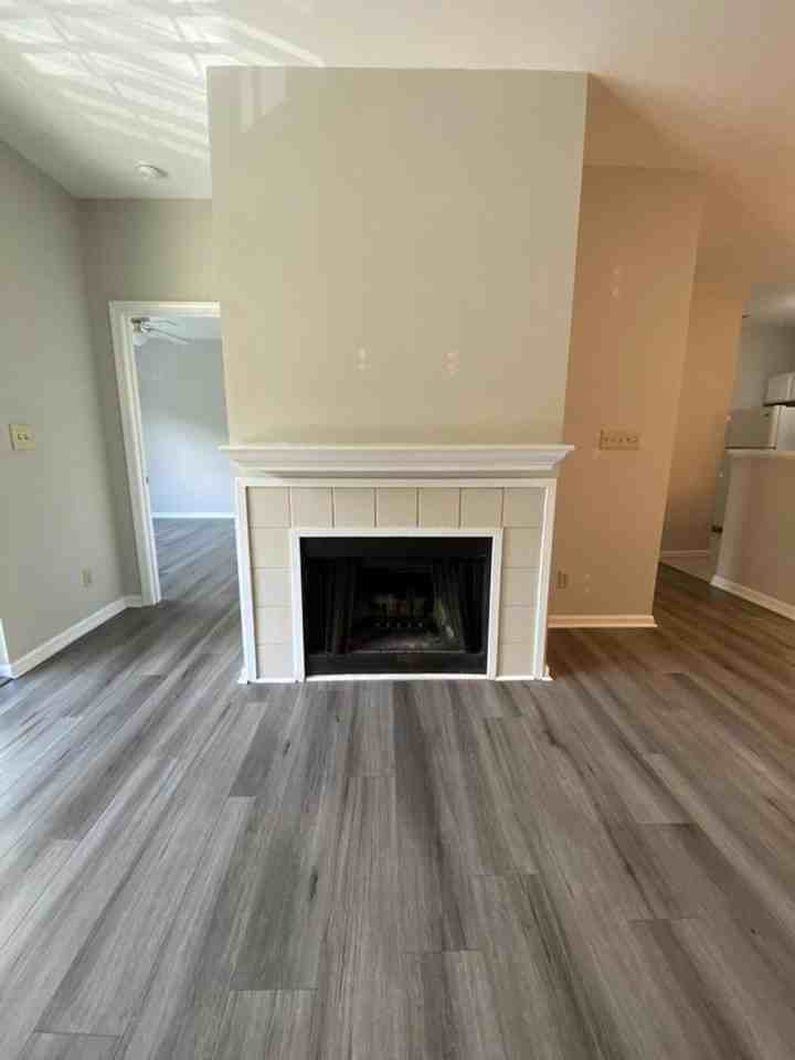 1600 Long Grove Dr - Photo 6 of 16