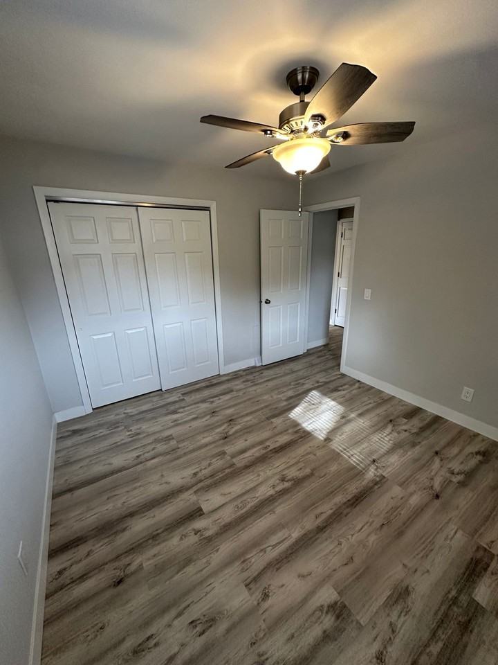 Parks Edge Apartments - Photo 7 of 15