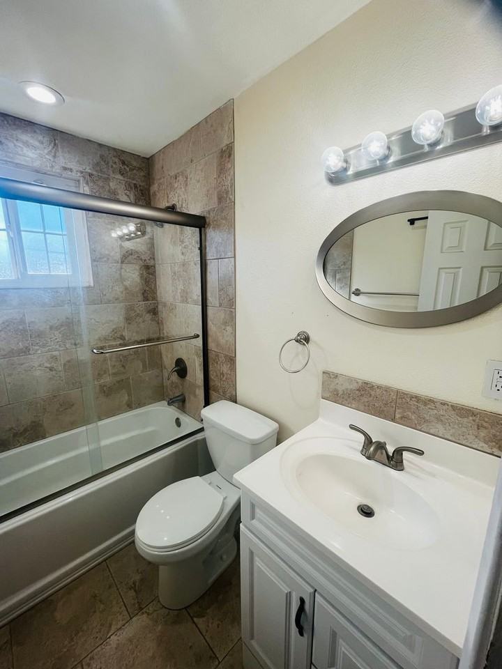 26422 Community Blvd - Photo 6 of 7