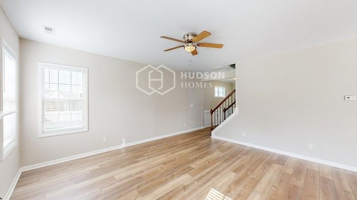 408 Hardaway Point - Photo 5 of 35