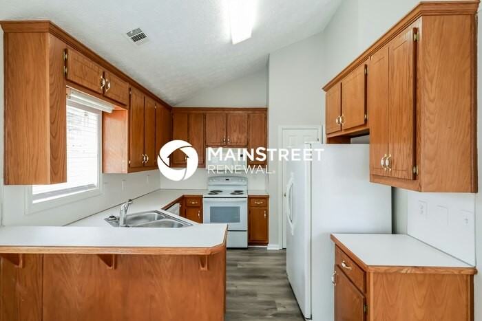 5107 Scenic View Road - Photo 5 of 16